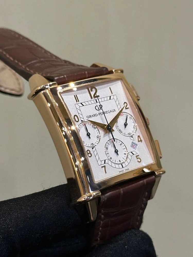 Girard Perregaux Vintage 1945 25840